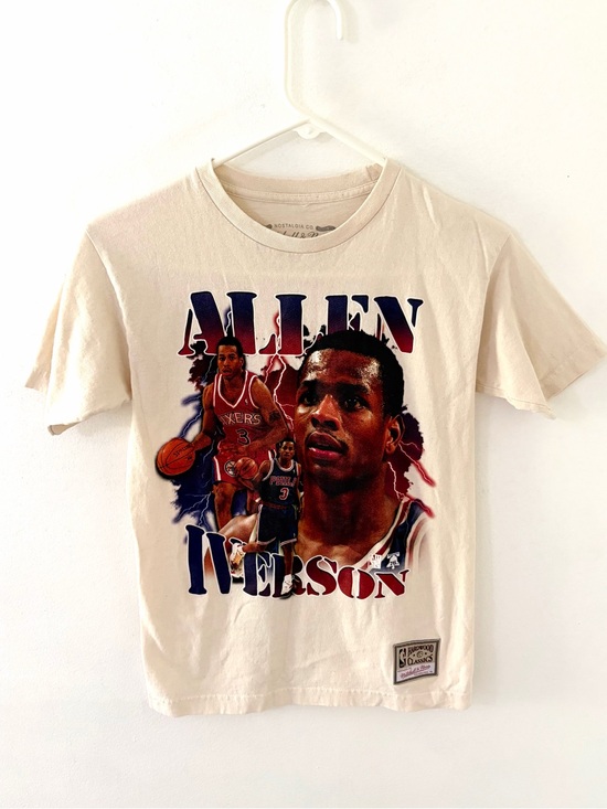 Mitchell & Ness Other - Vintage Mitchell & Ness Allen Iverson Graphic Tee, Size: Small